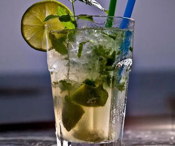 Bed & Breakfast Victoria's 3*